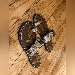 Sam Edelman gorgene toe ring sandals